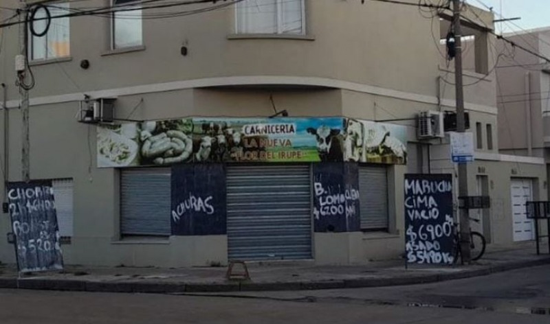 Tres aprehendidos por intentar robar en una carnicera
